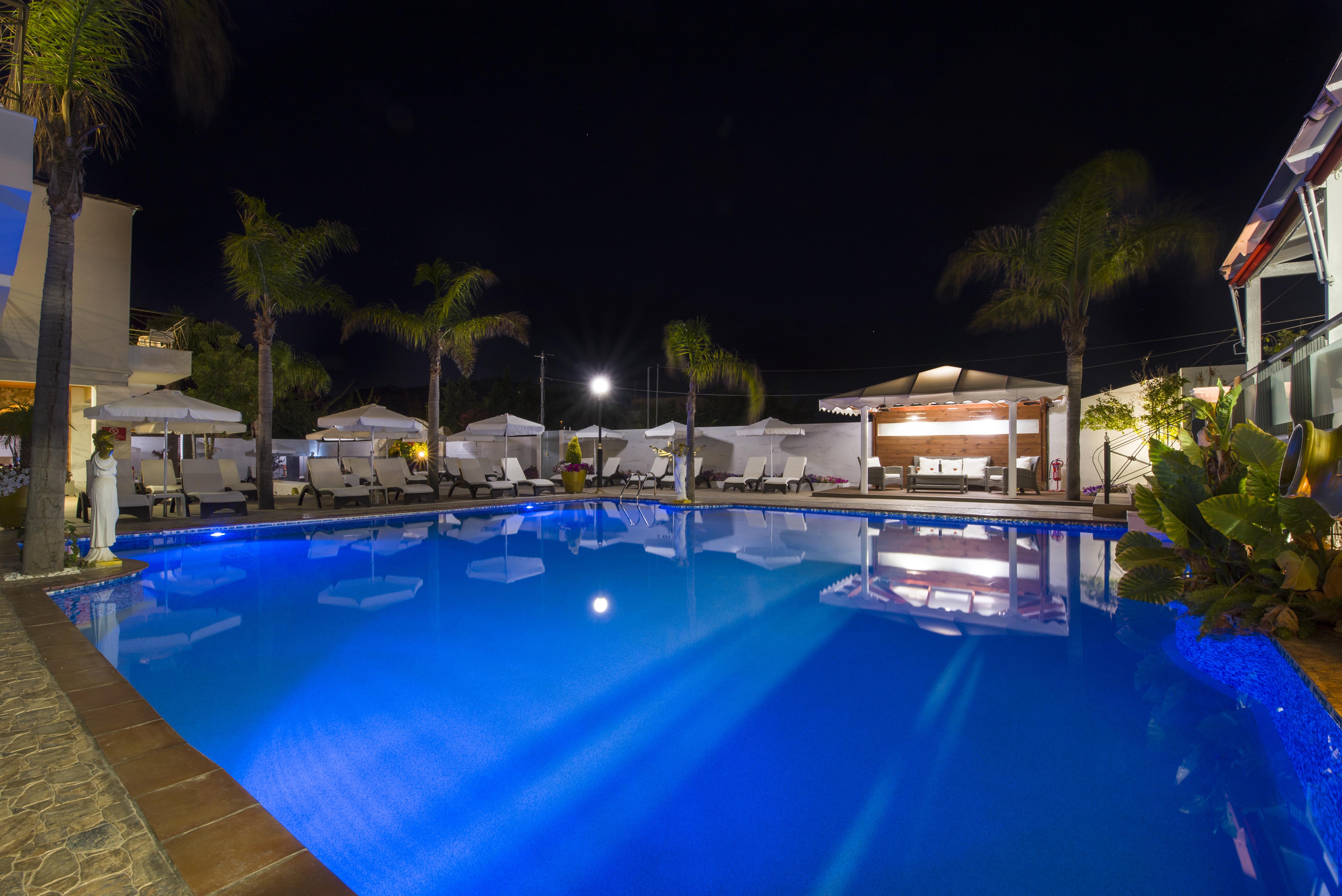 Paradice Hotel Luxury Suites-Near Zorbas Beach-Free Breakfast Stavrós Exterior foto